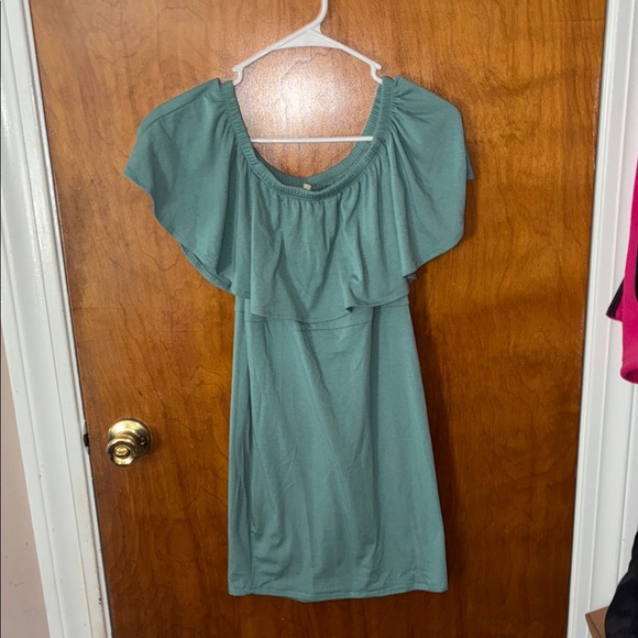 Green Off-Shoulder Dress - Picture 1 of 2